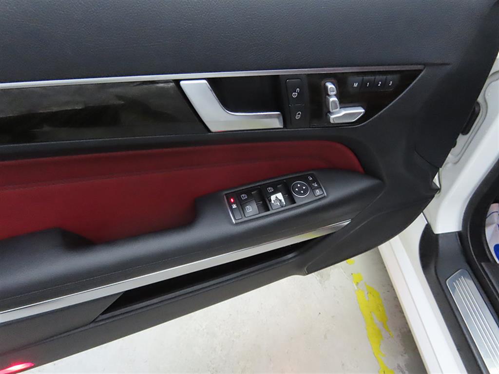 Mercedes Benz E class - Vista 12