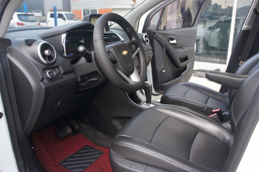 Chevrolet Trax 2016 Blanco - Importación desde Corea - HF Imports Iquique - Foto 14