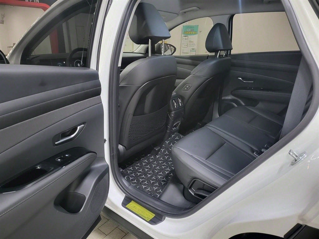 HYUNDAI Tucson - Vista 8