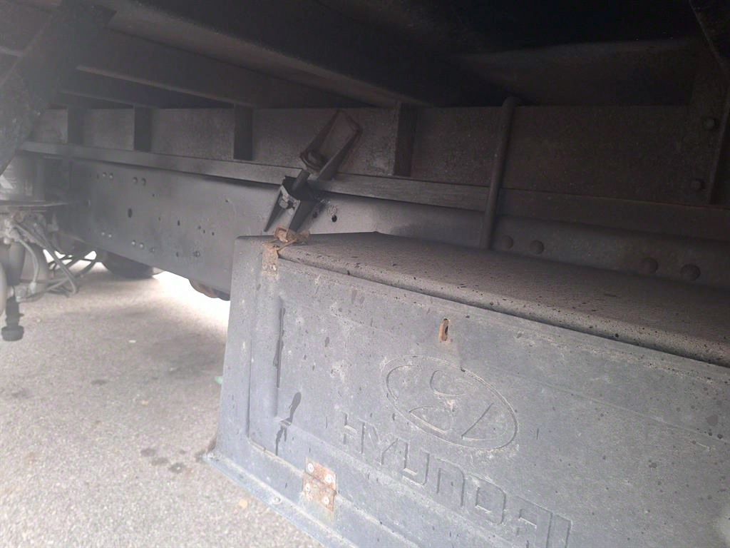 medium and large cargo truck 2010 Blanco - Importación desde Corea - HF Imports Iquique - Foto 18