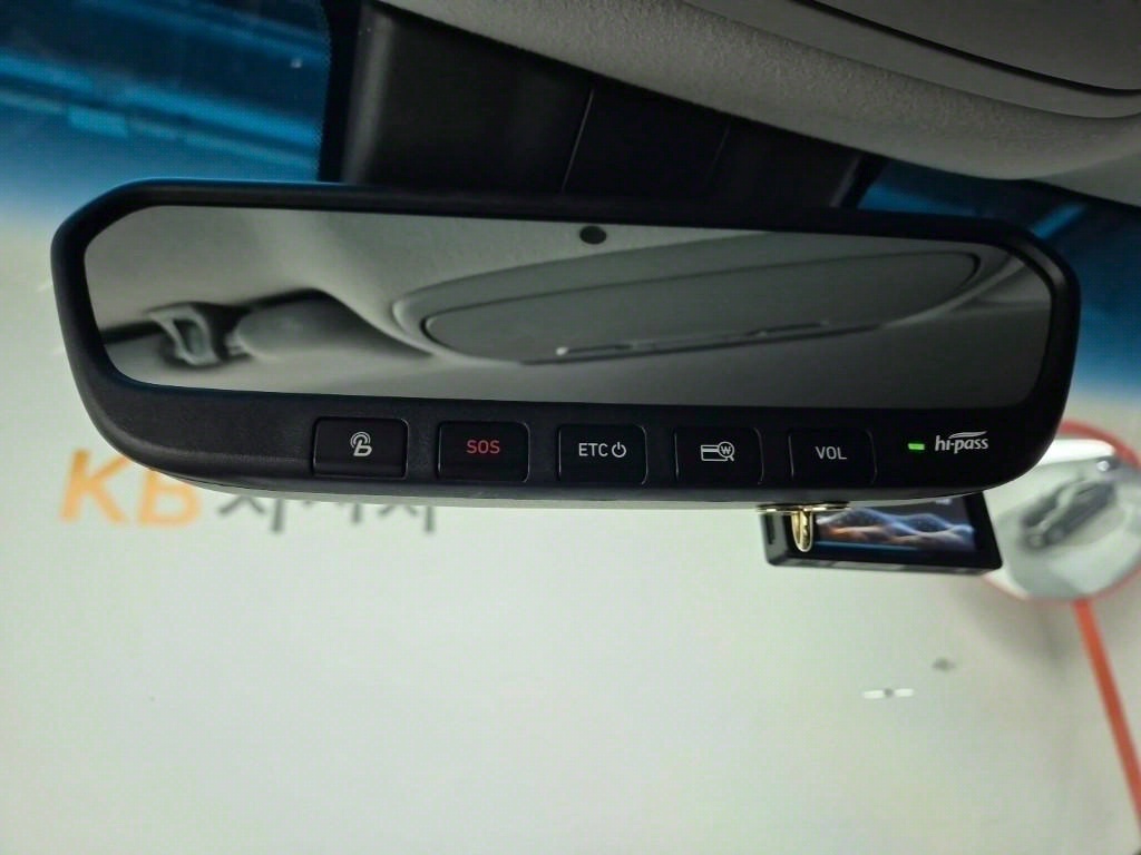 Genesis EQ900 - Vista 12