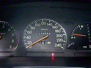 HYUNDAI Dynasty - Vista 12