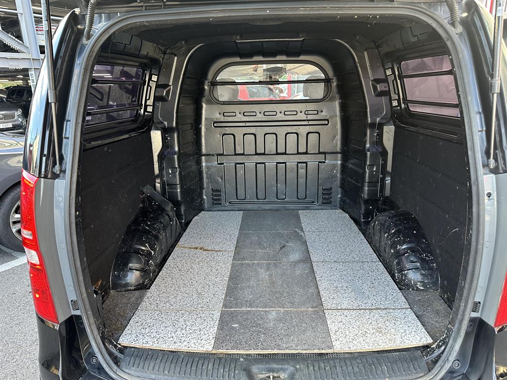 HYUNDAI Starex 2017 Negro - Importación desde Corea - HF Imports Iquique - Foto 15