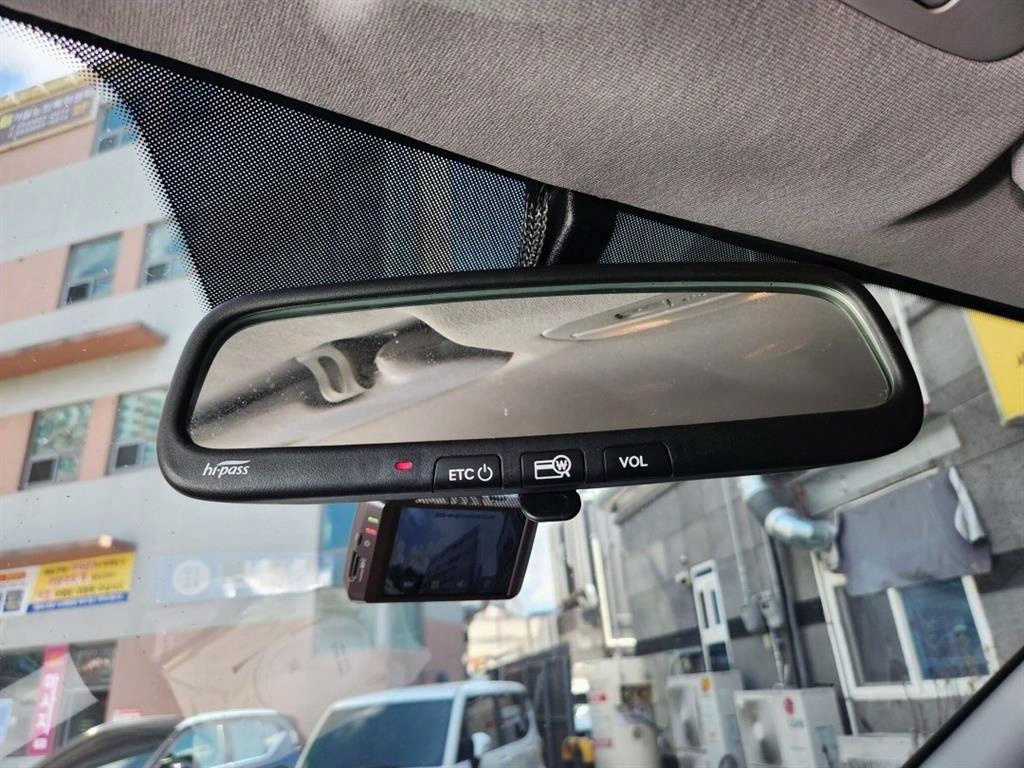 HYUNDAI Starex - Vista 6