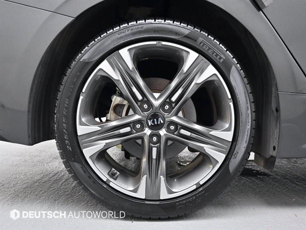 KIA K5 - Vista 5