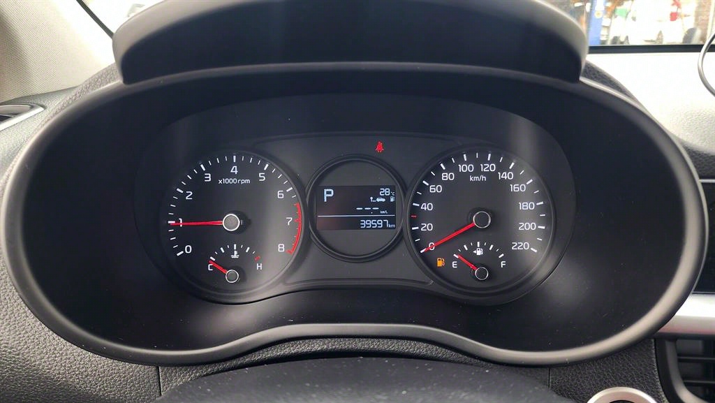 KIA Morning - Vista 11