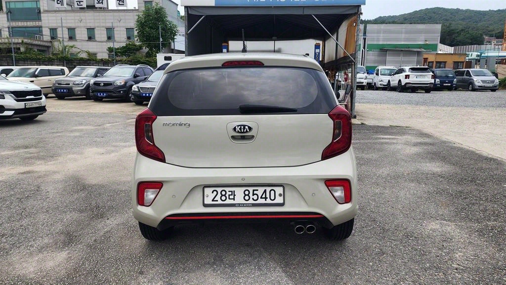 KIA Morning - Vista 8