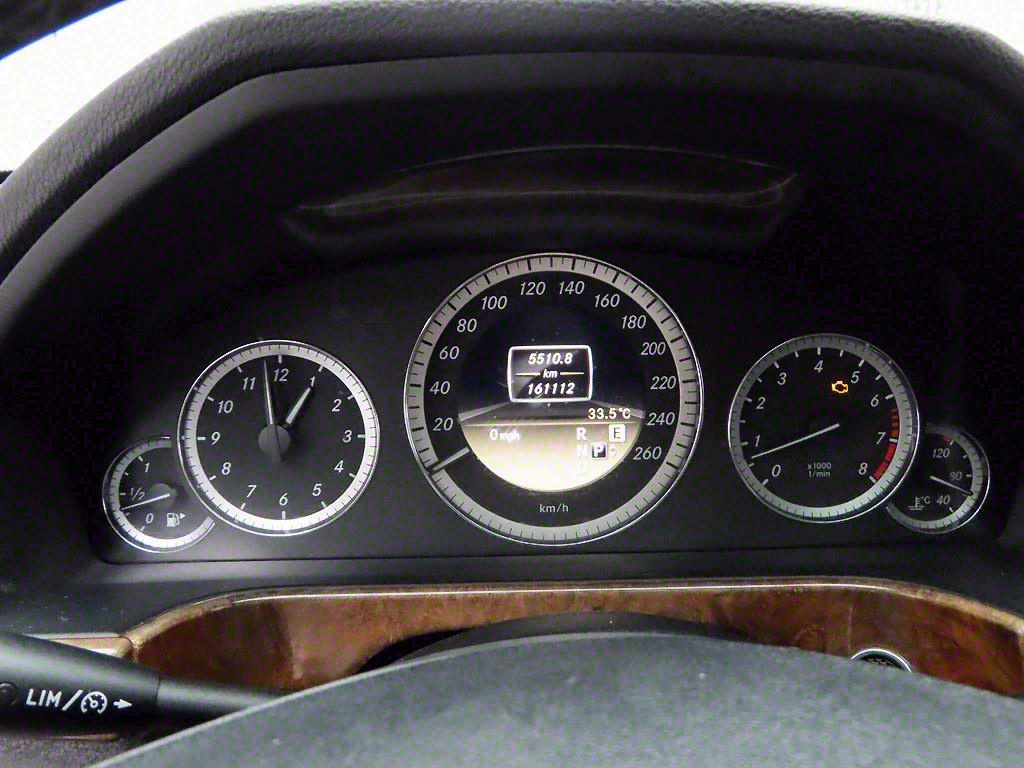 Mercedes Benz E class - Vista 6