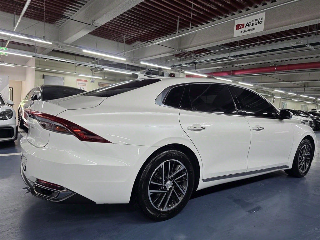 HYUNDAI Grandeur - Vista 4