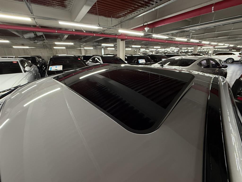 Mercedes Benz C Class - Vista 6