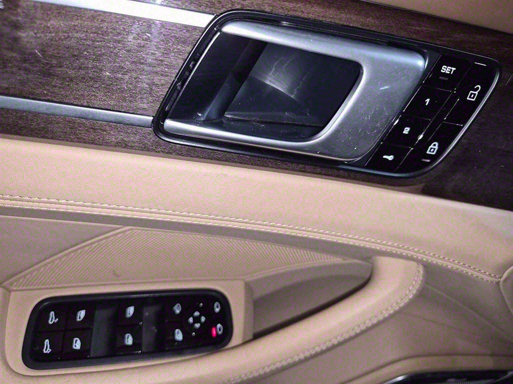 Porsche Panamera - Vista 11