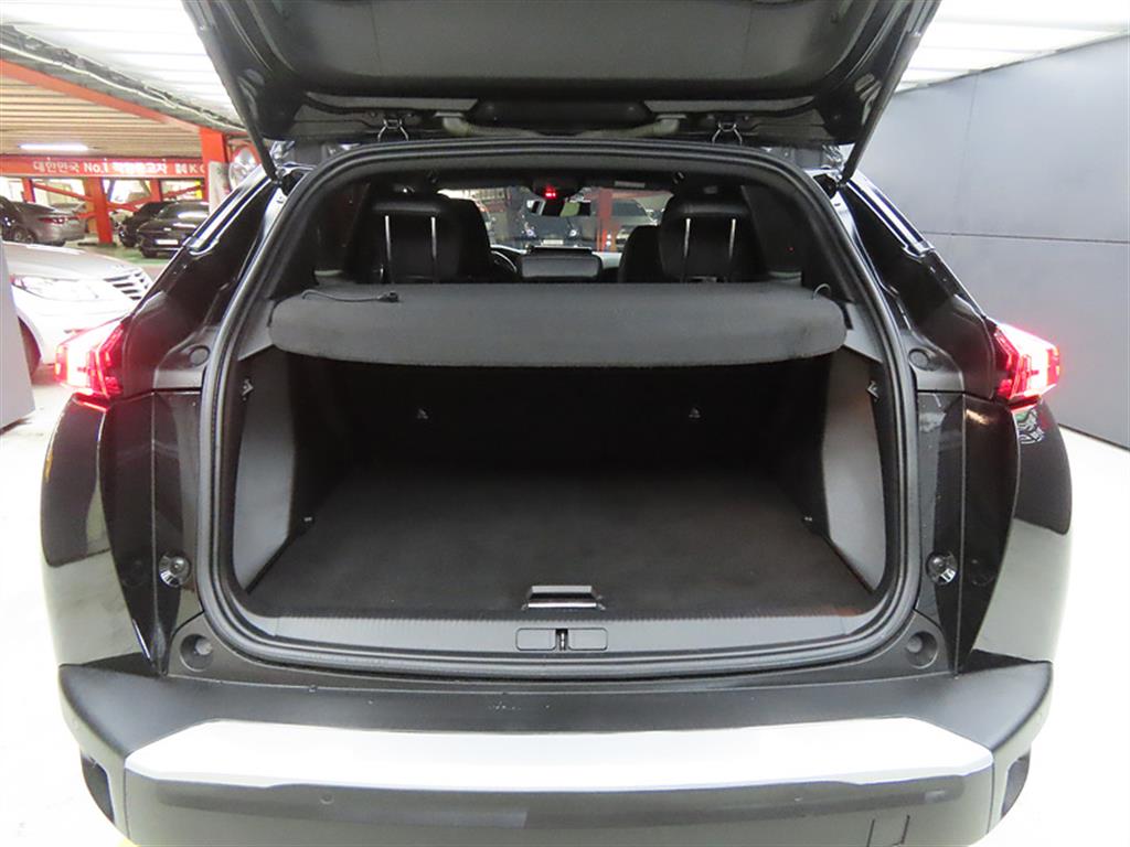 Peugeot 2008 2021 Gris - Importación desde Corea - HF Imports Iquique - Foto 18