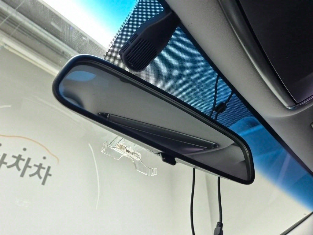 HYUNDAI Grandeur - Vista 7