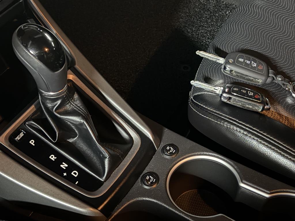 HYUNDAI Avante 2015 Gris - Importación desde Corea - HF Imports Iquique - Foto 16