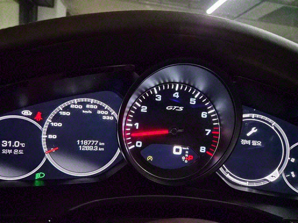 Porsche Panamera 2019 Morado - Importación desde Corea - HF Imports Iquique - Foto 13