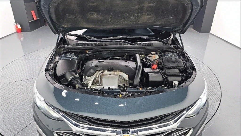 Chevrolet Malibu - Vista 6