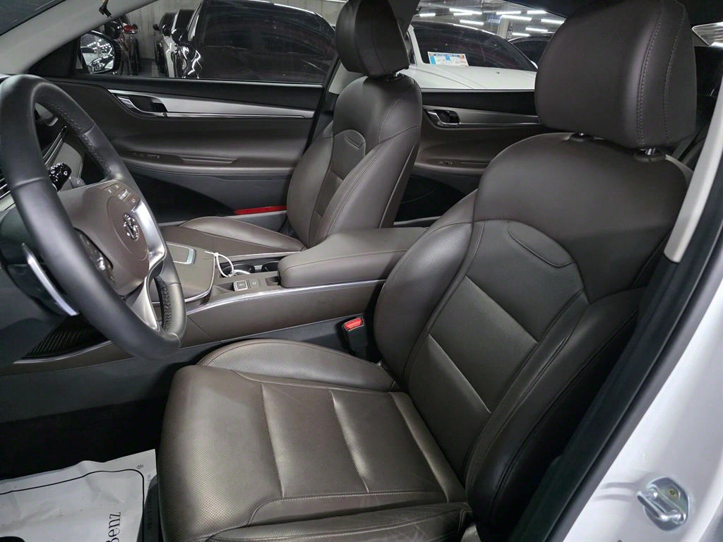 HYUNDAI Grandeur - Vista 8