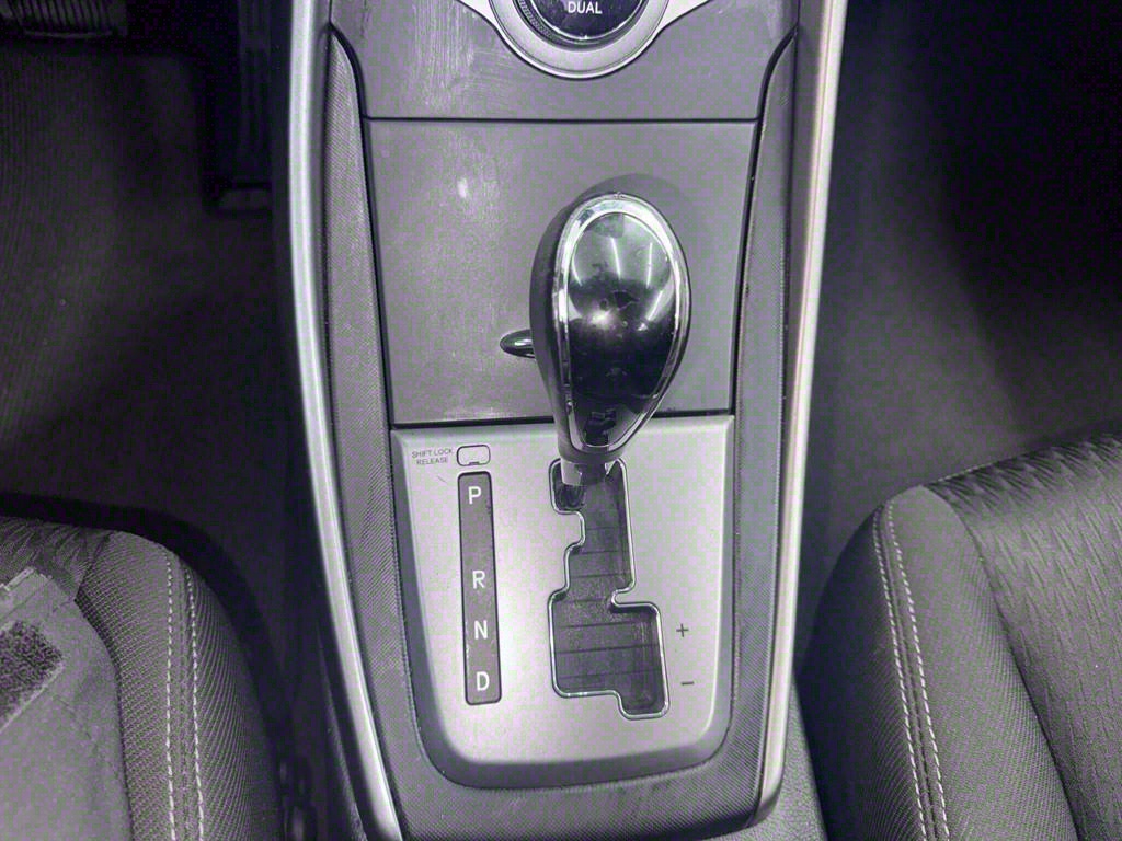 HYUNDAI Avante 2013 - Importación desde Corea - HF Imports Iquique - Foto 13