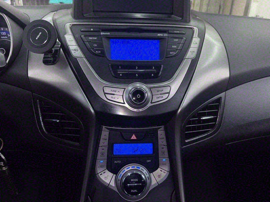 HYUNDAI Avante - Vista 12