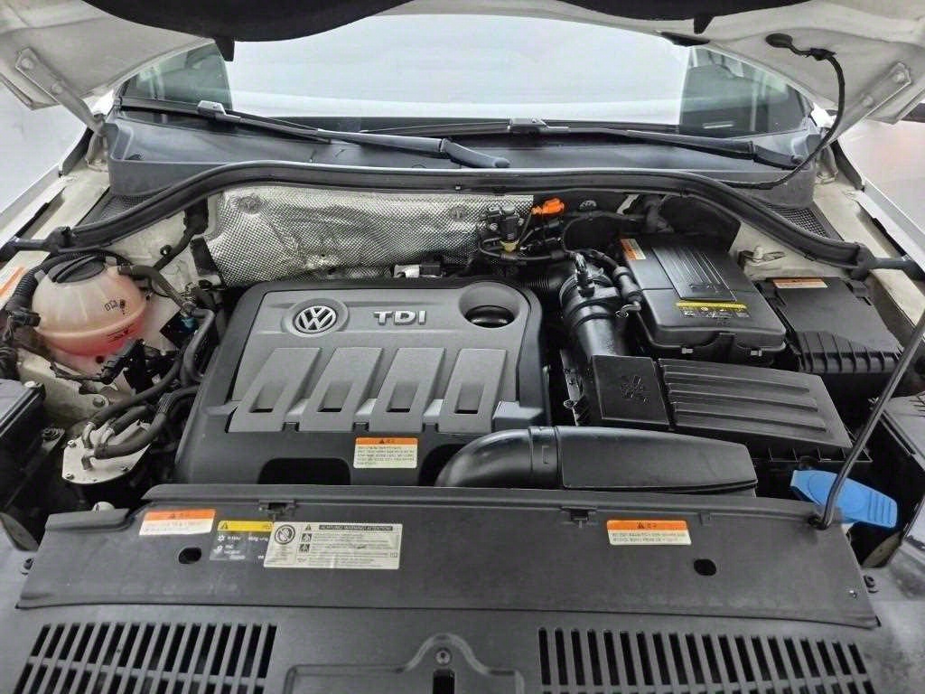 Volkswagen Tiguan - Vista 5