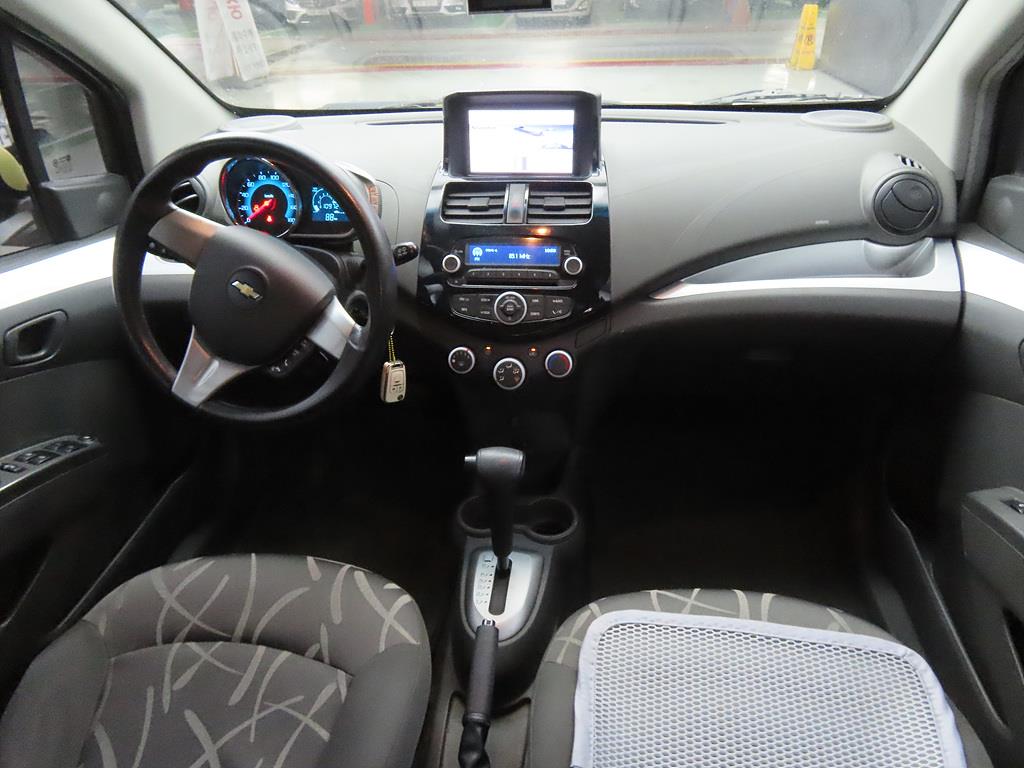 Chevrolet Spark - Vista 5
