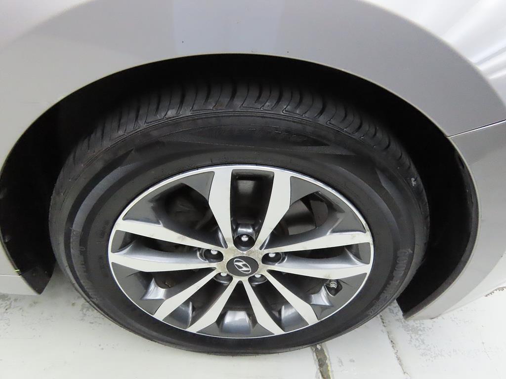 HYUNDAI Grandeur 2012 Gris - Importación desde Corea - HF Imports Iquique - Foto 20