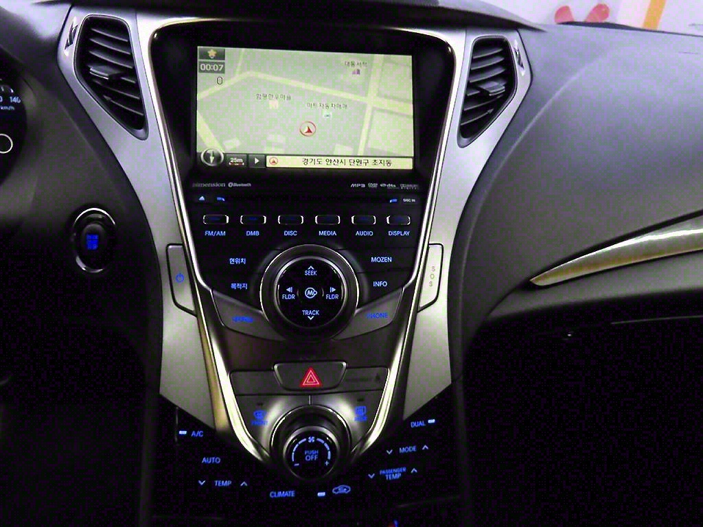 HYUNDAI Grandeur 2011 Negro - Importación desde Corea - HF Imports Iquique - Foto 14