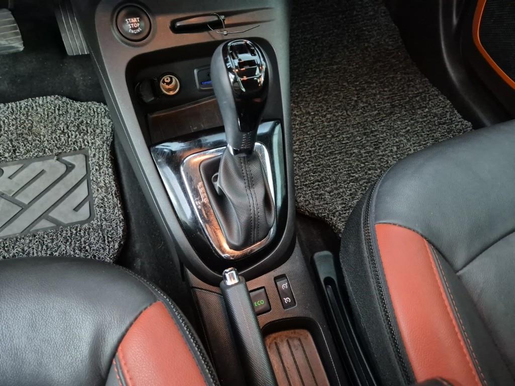 SAMSUNG QM3 - Vista 8