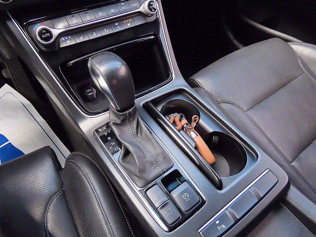 HYUNDAI Grandeur - Vista 10