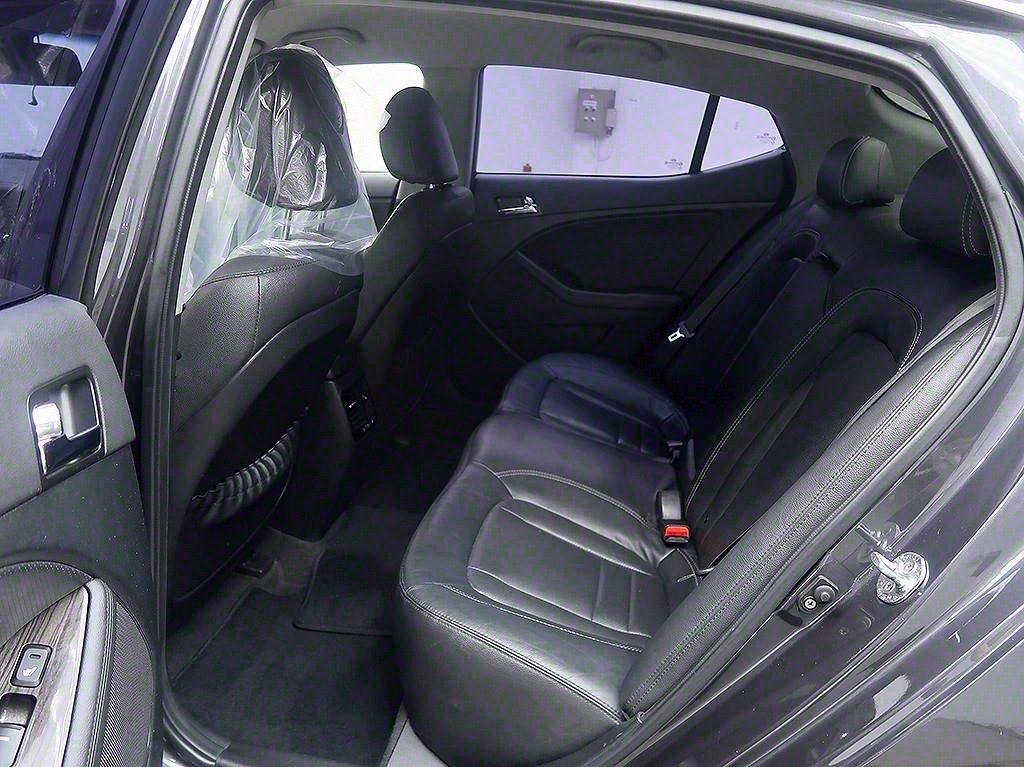 KIA K5 2012 Negro - Importación desde Corea - HF Imports Iquique - Foto 12