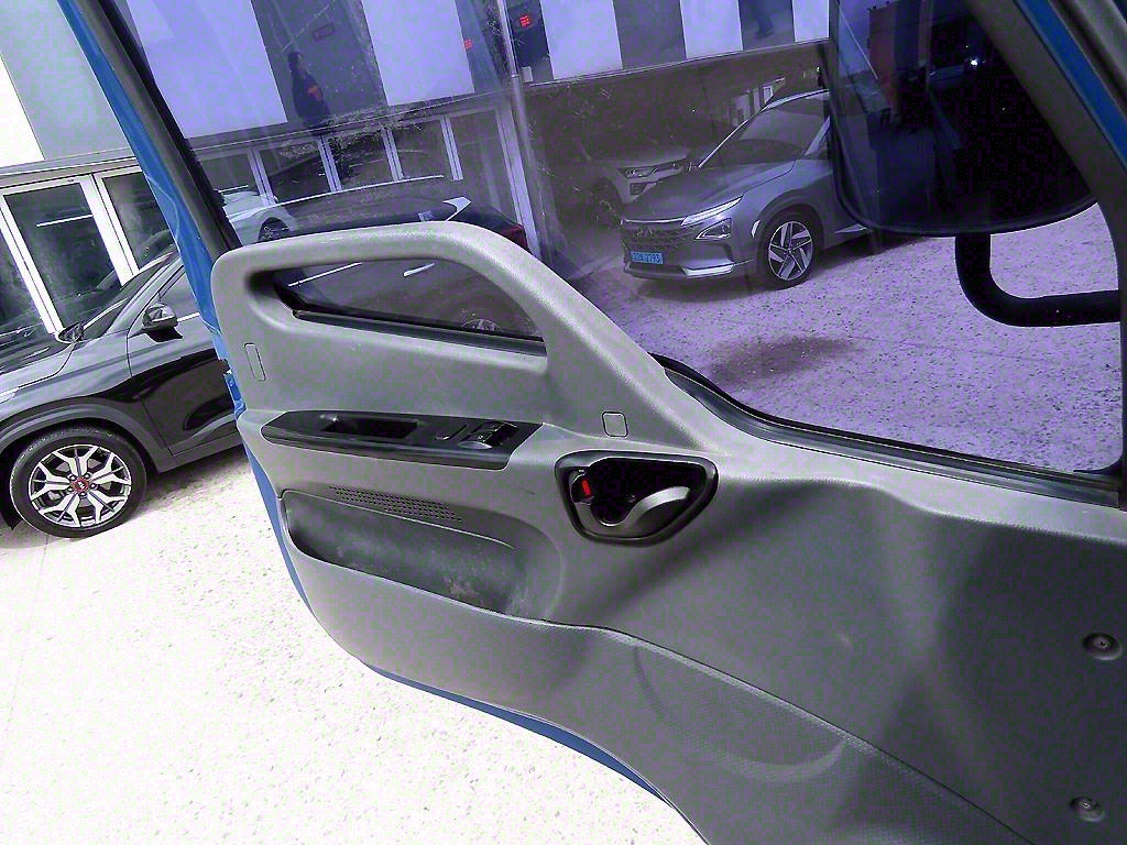 medium and large cargo Cargo - Vista 11