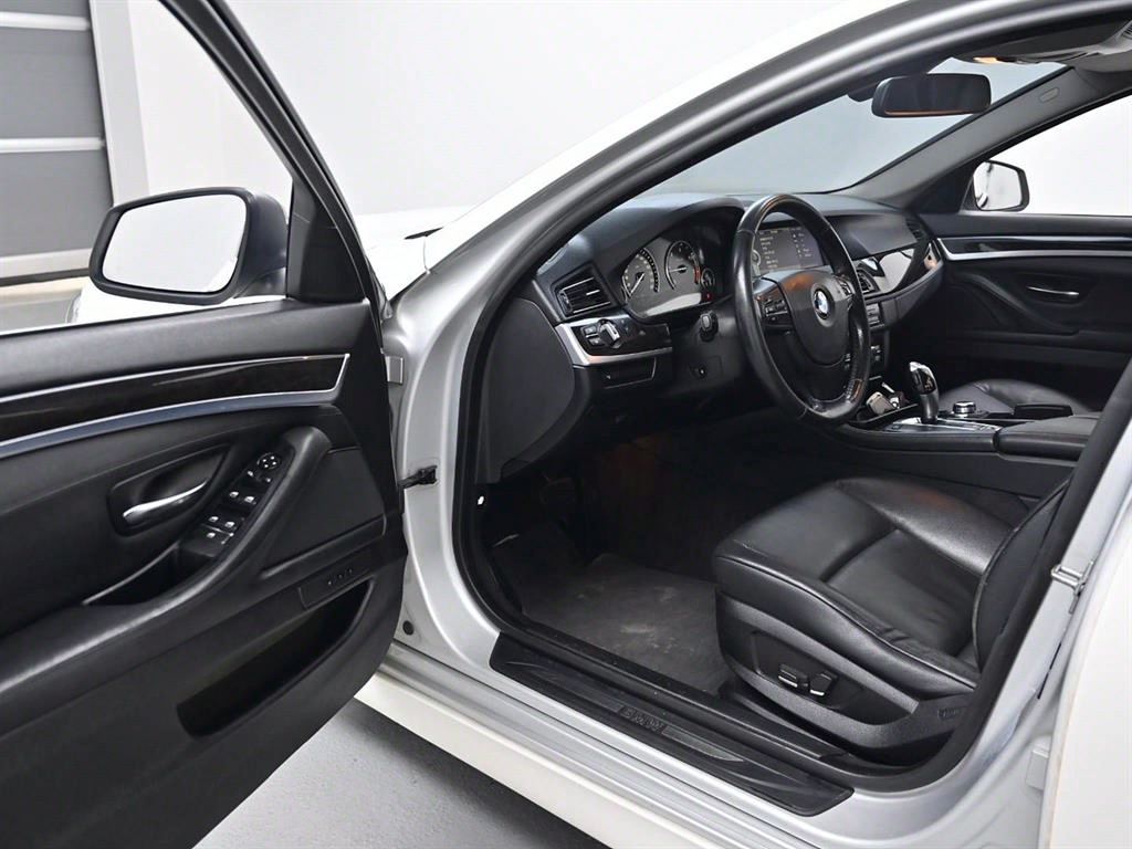 BMW 5 Series - Vista 12