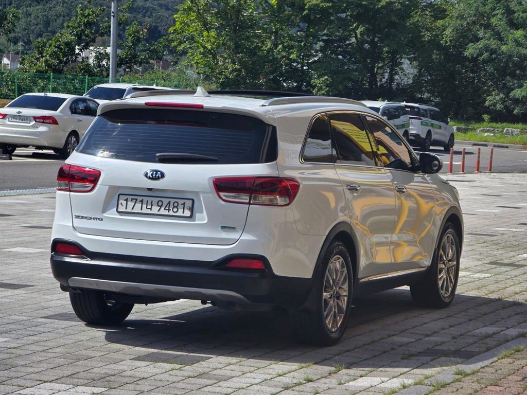 KIA Sorento - Vista 6