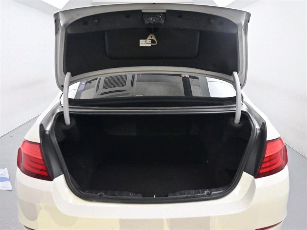 BMW 5 Series - Vista 6