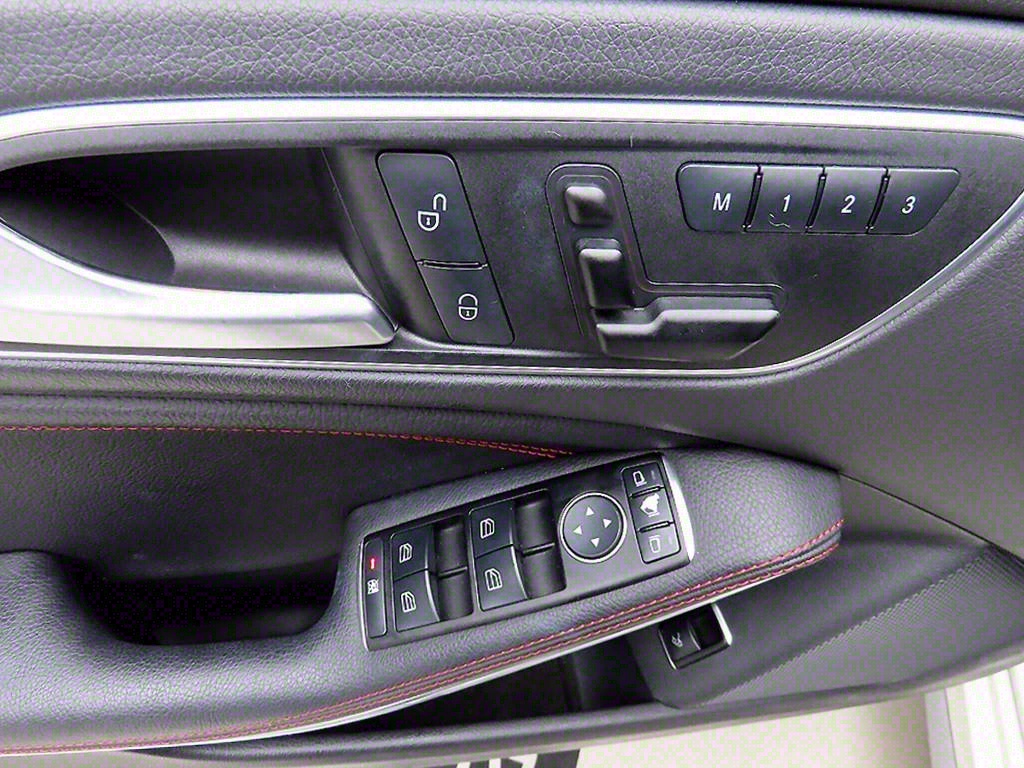 Mercedes Benz CLA Class - Vista 11