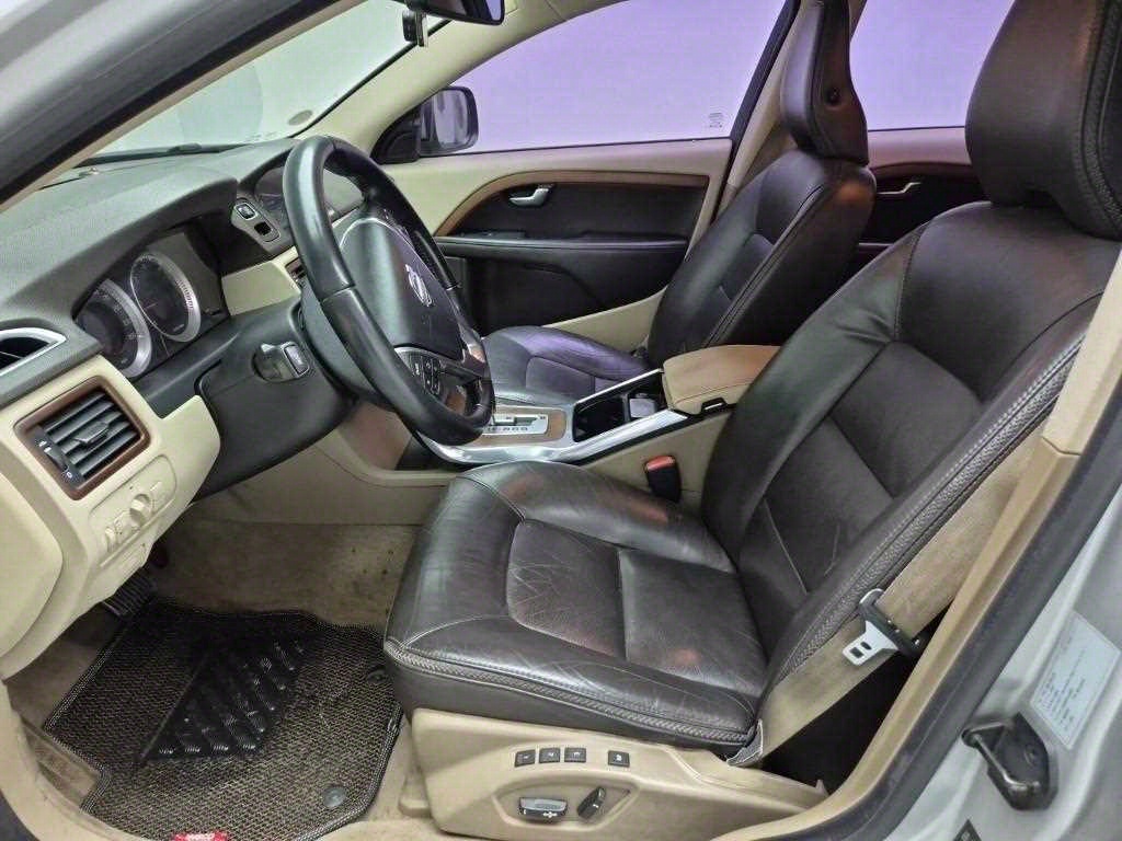 Volvo XC70 - Vista 11