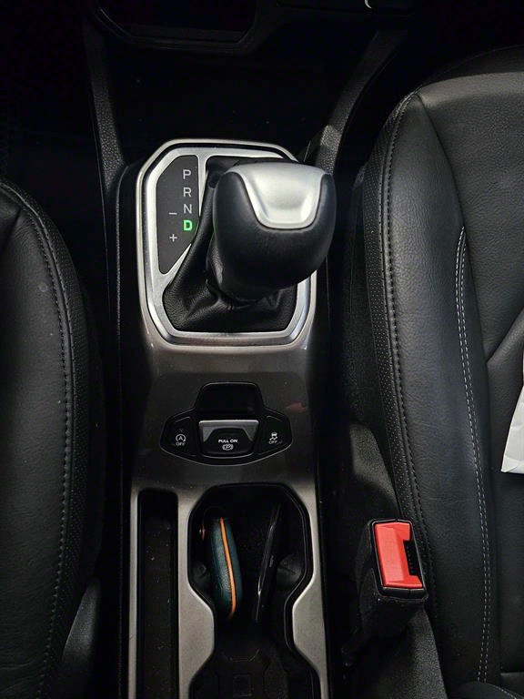 Jeep Renegade 2022 Blanco - Importación desde Corea - HF Imports Iquique - Foto 14