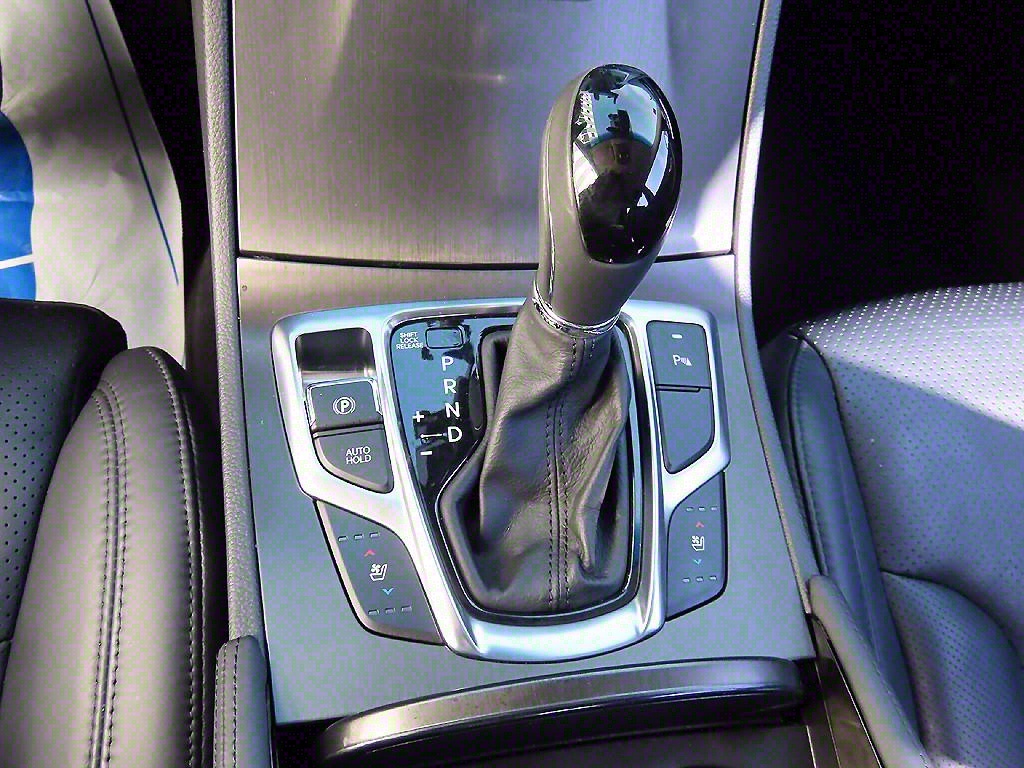 HYUNDAI Grandeur - Vista 10