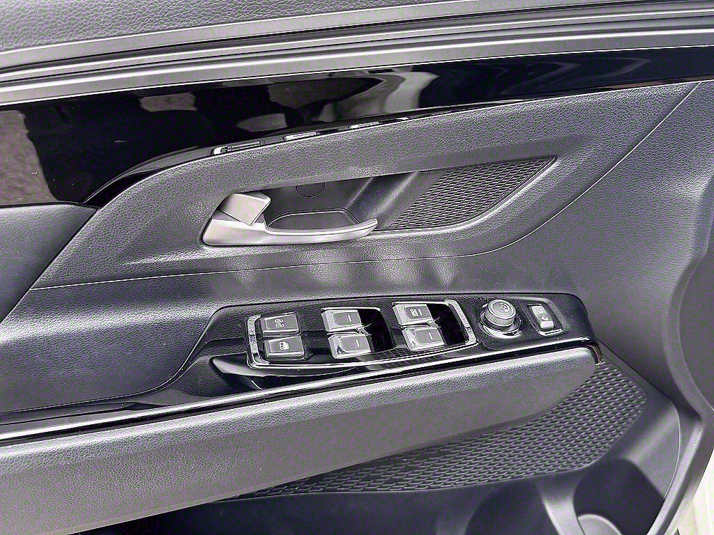 Ssangyong Korando - Vista 12