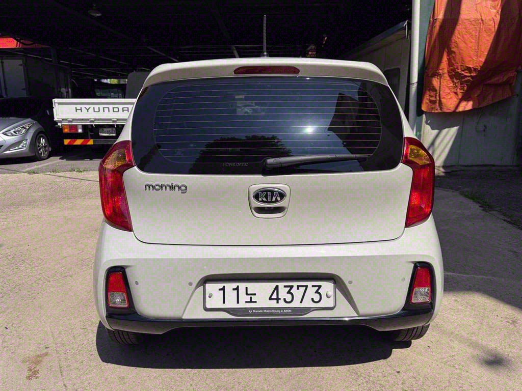 KIA Morning - Vista 4