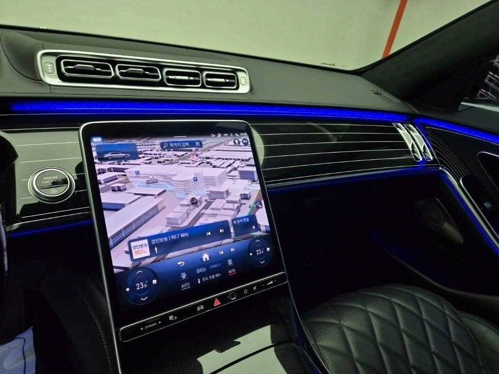 Mercedes Benz S Class - Vista 10