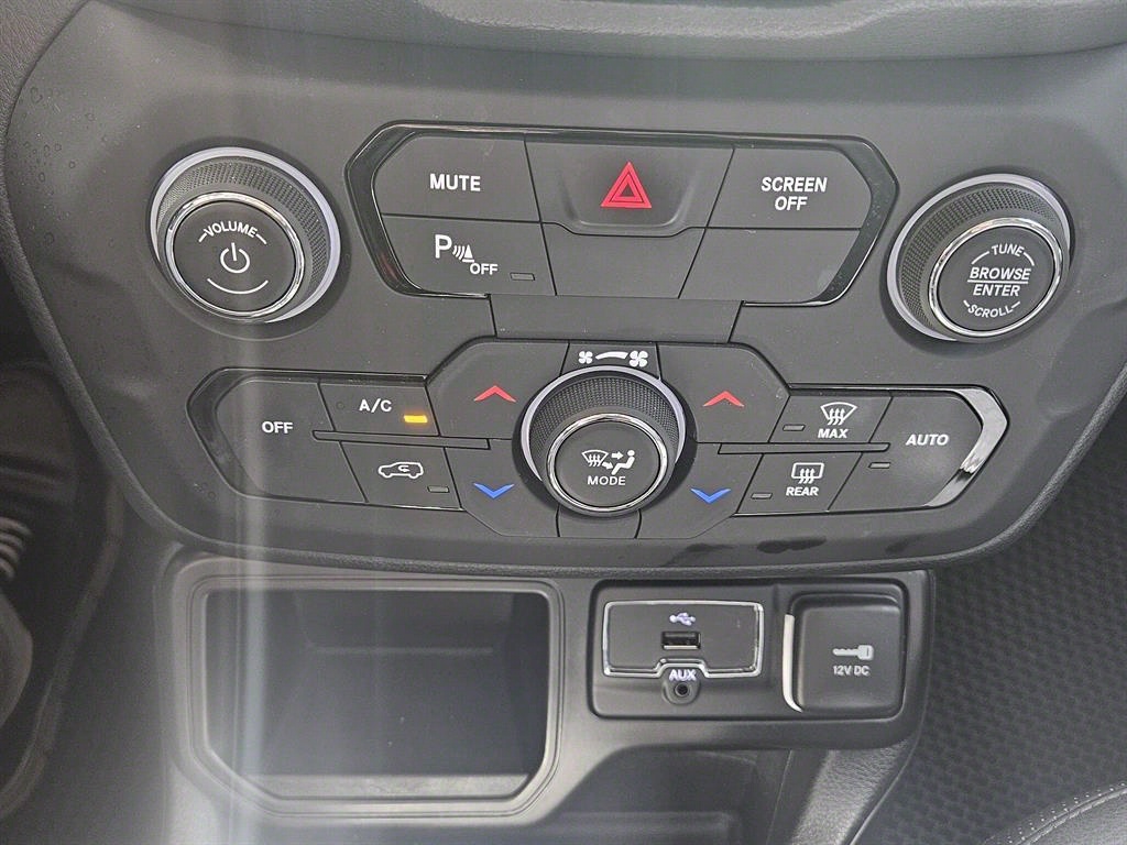 Jeep Renegade 2022 Blanco - Importación desde Corea - HF Imports Iquique - Foto 13