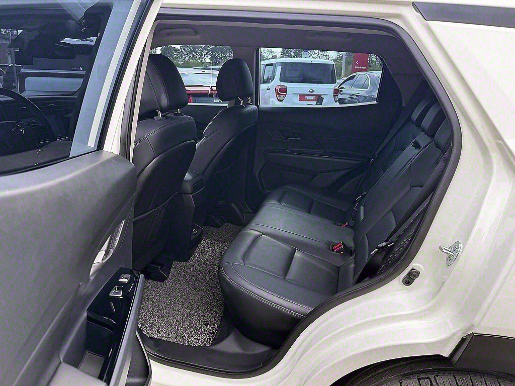 Ssangyong Korando - Vista 7