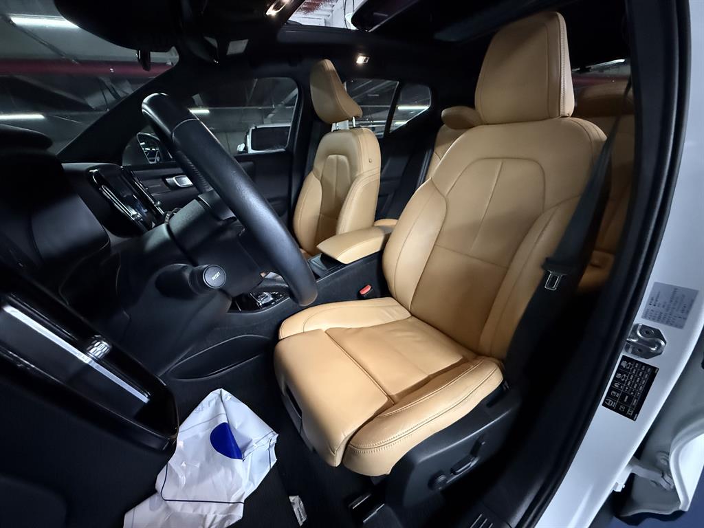 Volvo XC40 - Vista 6