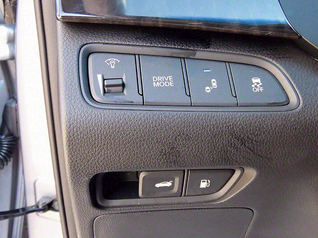 HYUNDAI Grandeur - Vista 12