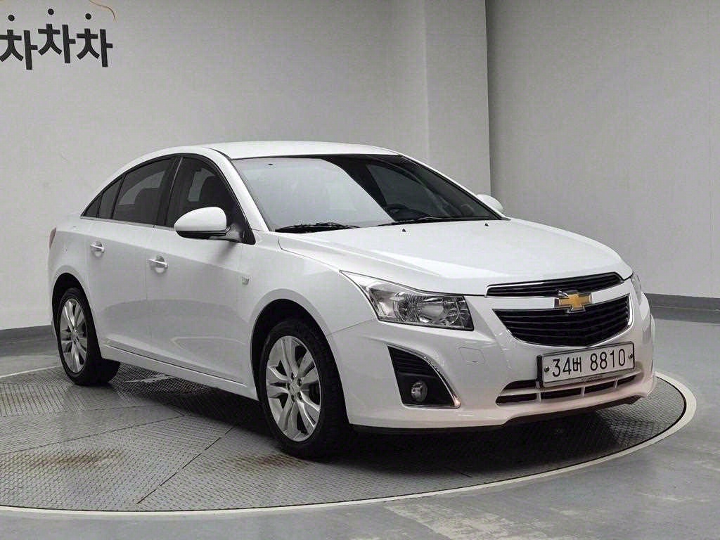 Chevrolet Cruise - Vista 4