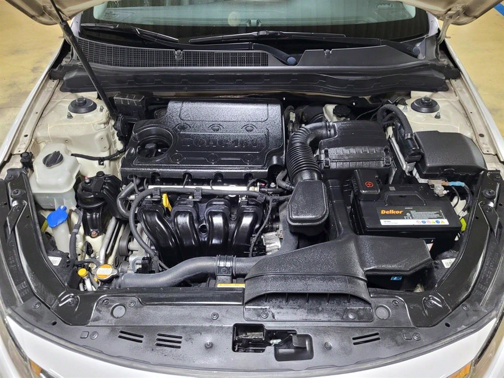 KIA K5 2011 Blanco - Importación desde Corea - HF Imports Iquique - Foto 18