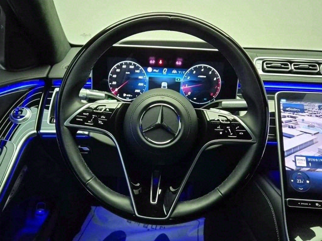 Mercedes Benz S Class - Vista 9