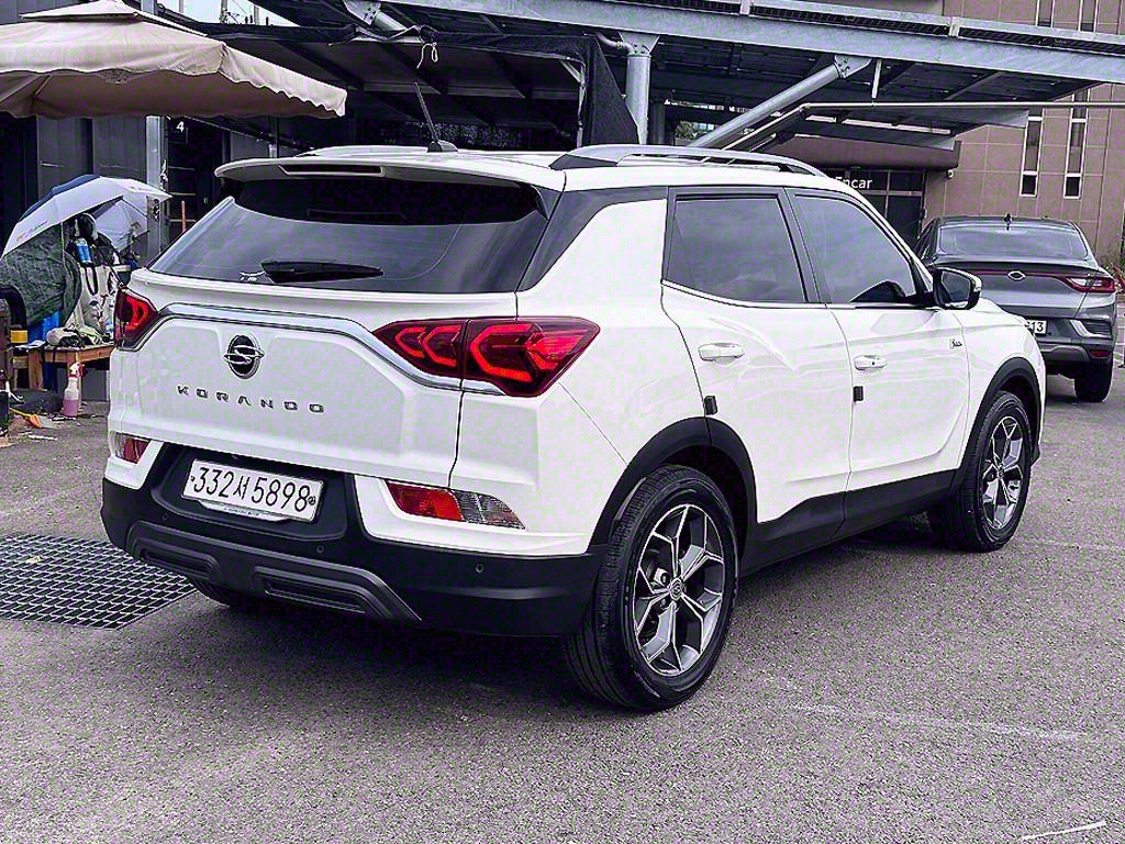 Ssangyong Korando - Vista 4