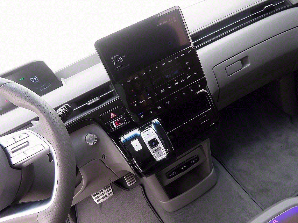 HYUNDAI Staria 2024 Blanco - Importación desde Corea - HF Imports Iquique - Foto 14